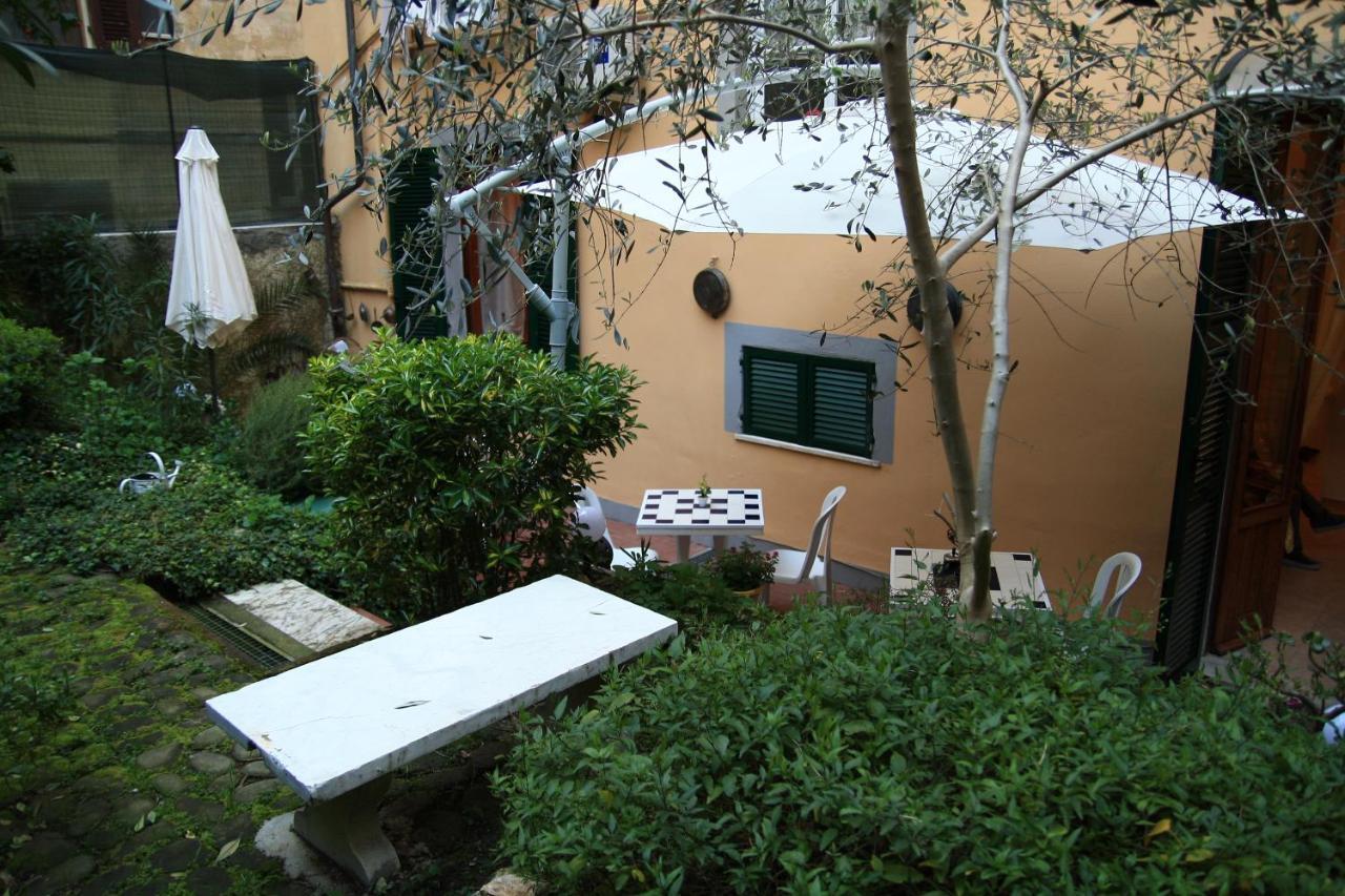 Il Giardino Di Gianni Hotel La Spezia Exterior photo